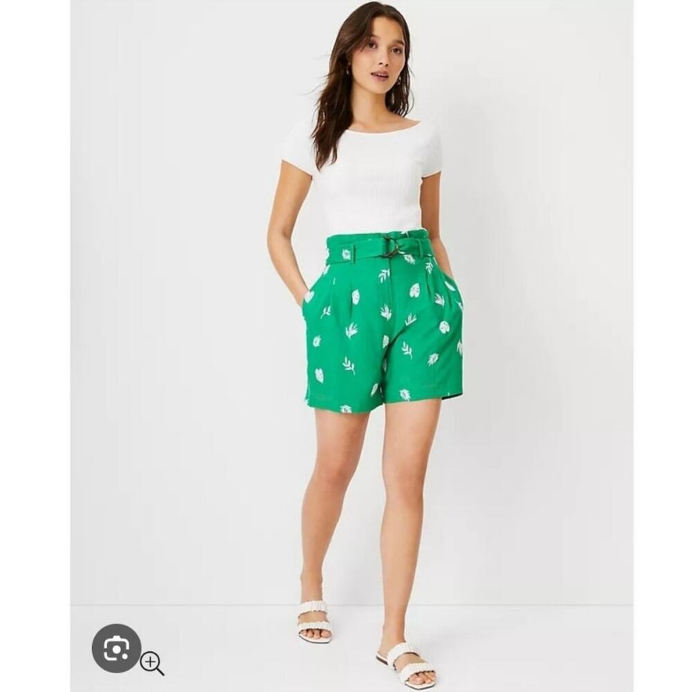 Ann Taylor Linen Blend Paperbag Dressy Shorts 10 Kelly Green Belted Embroidered